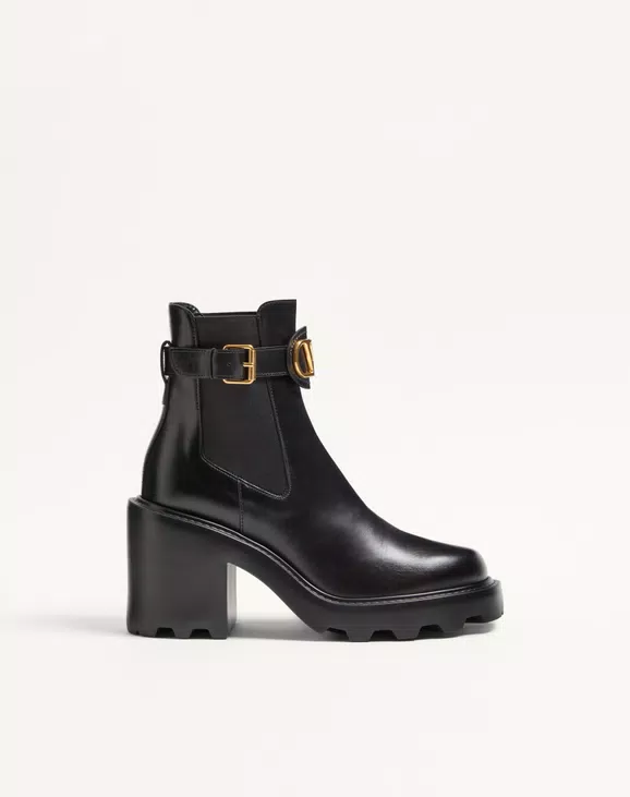 Valentino Vlogo Signature Calfskin Beatle 90Mm - Image 1